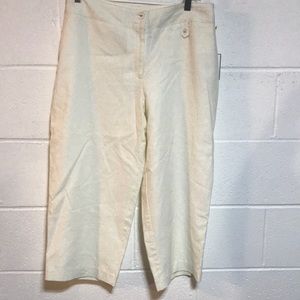 Sag Harbor Lined Capri's - NWT - 8